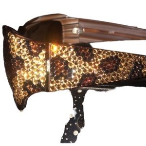 Vintage CACHE by JIMMY leopard print crystal sunglasses like new w/ case